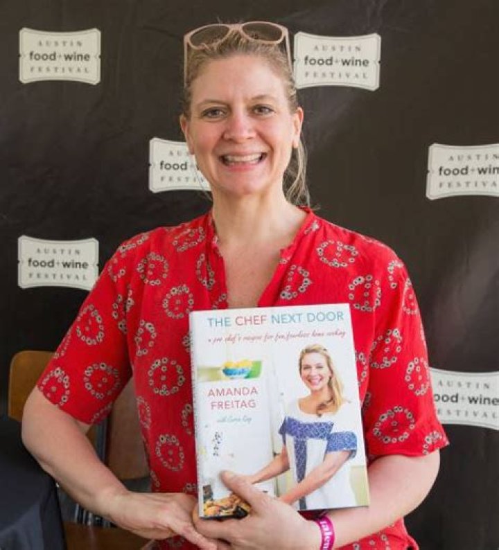 Amanda Freitag Height, Weight, Net Worth, Age, Birthday, Wikipedia, Who, Nationality, Biography