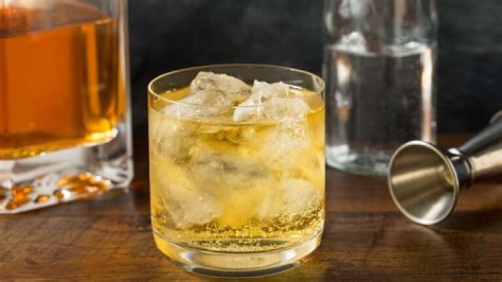 Can you mix wine and scotch