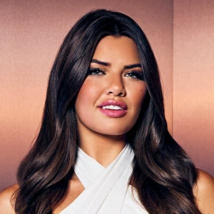 Grace Lilly Height, Weight, Net Worth, Age, Birthday, Wikipedia, Who, Instagram, Biography