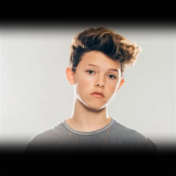 How many fans does Jacob Sartorius have