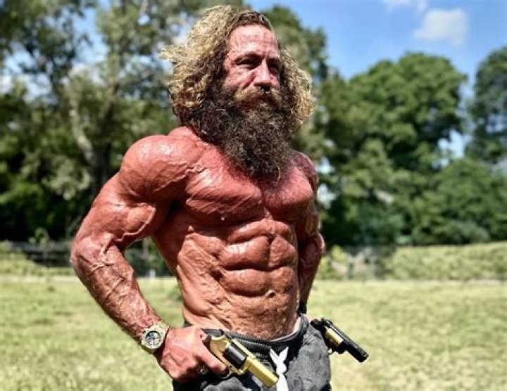 Hunter King Height, Weight, Net Worth, Age, Birthday, Wikipedia, Who, Nationality, Biography