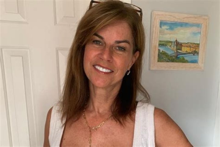 Nicki Burke Height, Weight, Net Worth, Age, Birthday, Wikipedia, Who, Instagram, Biography