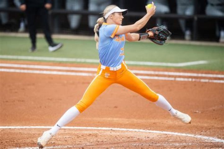Spencer Lee Girlfriend Emilee Bradley Is A Former Softball Player