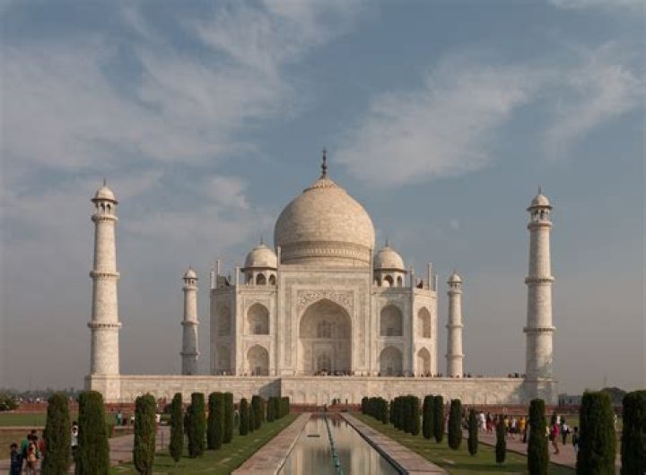 What famous building was built by the Mughal Empire