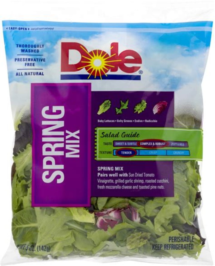 What is in Dole spring mix salad