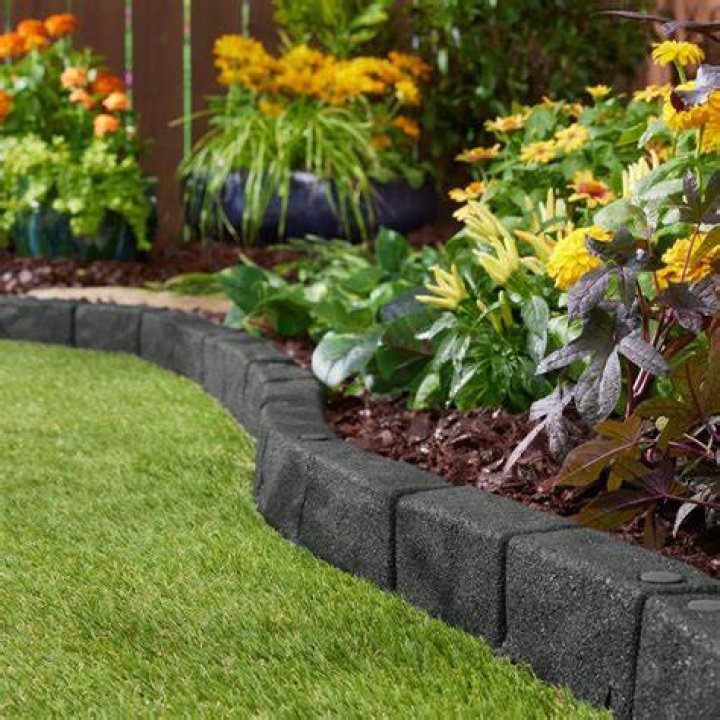 Whats the best garden edging